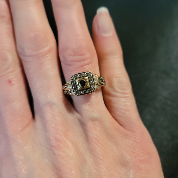 LeVian - Picture 1 of 5